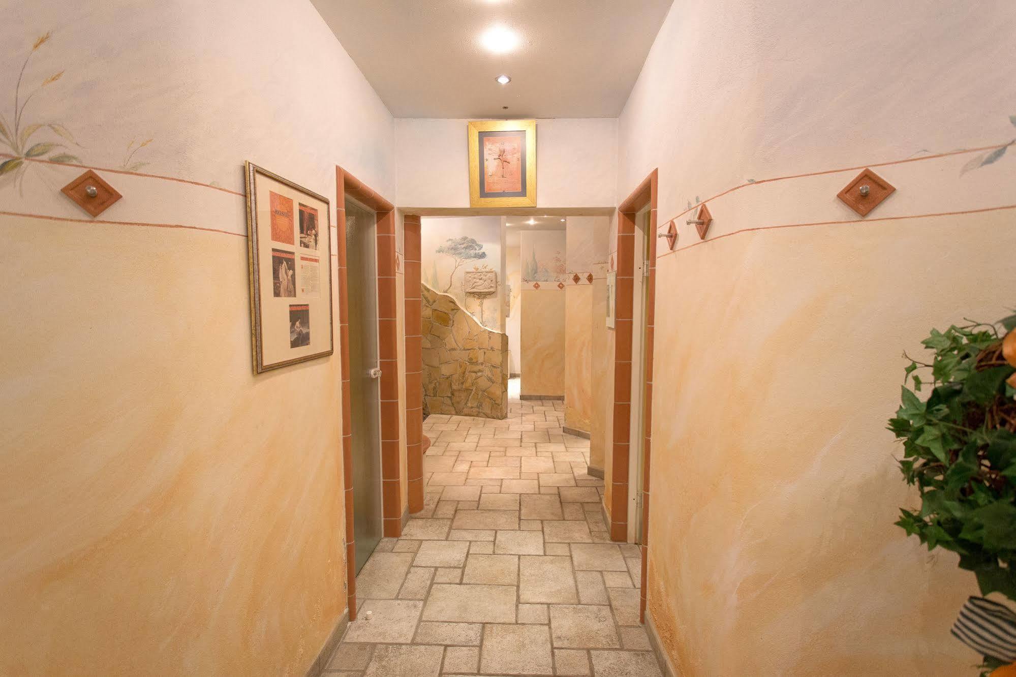 فندق باركهوتل باد فولنباخ Füssen المظهر الخارجي الصورة